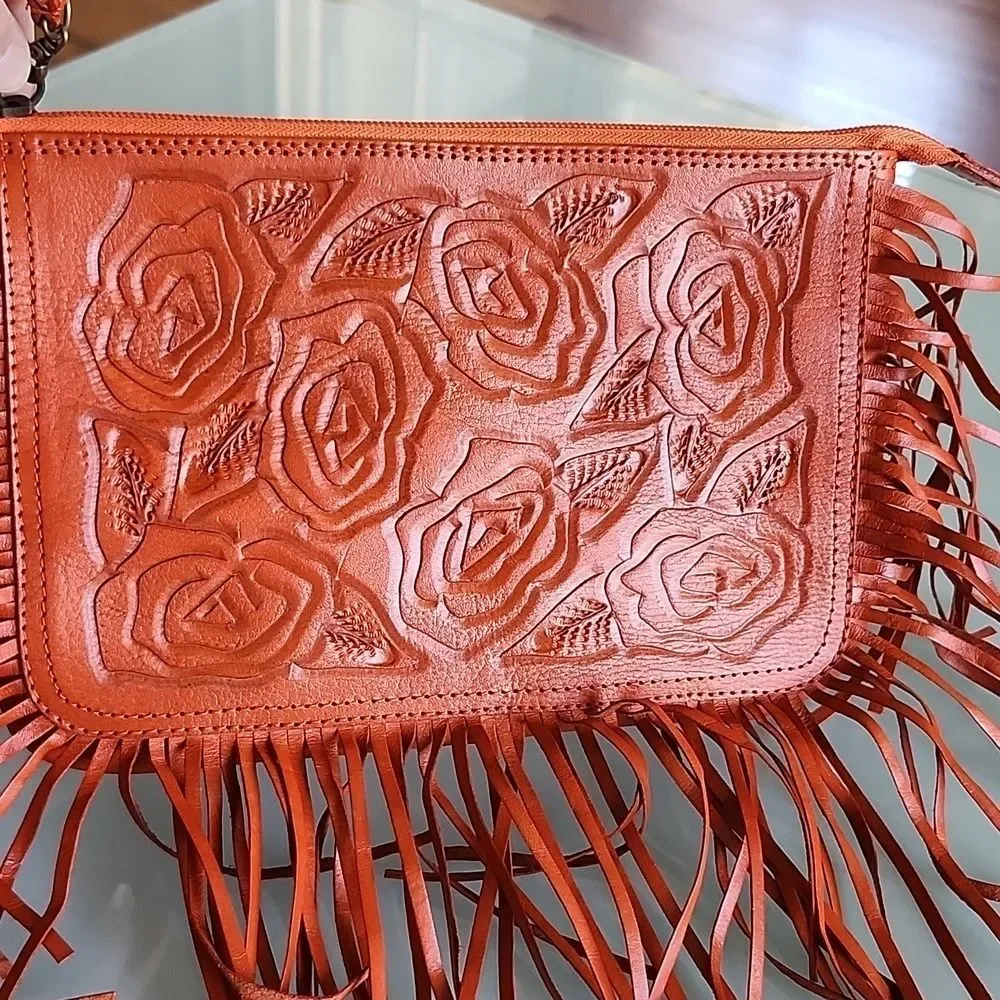 Alexis David hand crafted